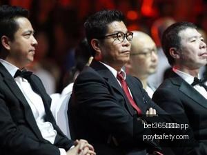 虎牙电竞盛,典落幕,夺冠瞬间回,bet365中文版app官网,bet365中文版app下载,bet365中文版app登录,bet365中文版app平台
